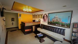 Hotel RJ INN