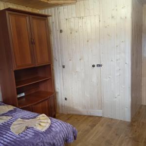 микуличин на долоні