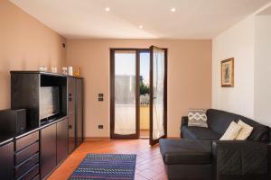 Casa Azzurra-comodo appartamento in villa