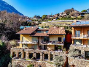 Apartamento de 2 dormitorios con terraza
