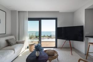 Los Flamencos by Ĥ - Playa de los Haraganes HLHF6502P57