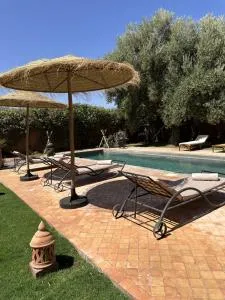 Villa Hania 4 chambres avec piscine - Heddad