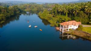 Tinton Adventure Resort