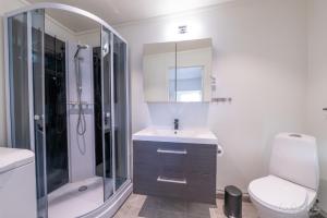 Henningsvær Seaside Ground Floor Apartment