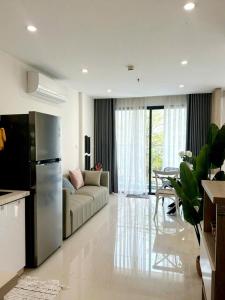 Shi House -2BR Bulding S903- Netflix & Balcony Q9