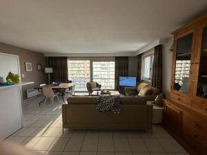 Appartement rénové à Nieuport, Franslaan 123 Résidence Zonnekeer