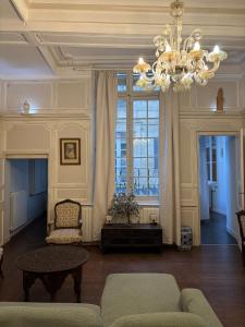 Appartement bourgeois de 100m carré au cœur de Bordeaux