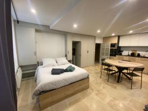 Charmant studio Corneille