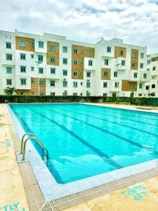 COSY 1,2BR 43' SMART Tv - Mazeras