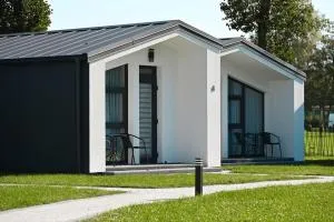 Kintų Perlas Vila dviems V - Muižė