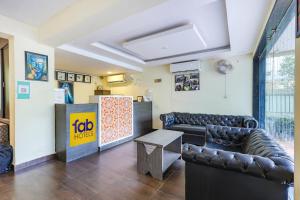 Fabhotel Shalom Indus residency - 400 Mtrs Away from Fort Aguada