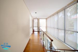 Airy 3 bedroom in the Ocean Villas Da Nang