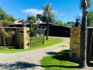 Pacific Sands Vacation Home - ويليتس