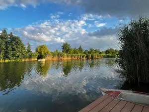 Onyx Vendégház - vízparti nyaraló - Túrkeve