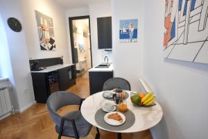 Mimis Downtown Sweet