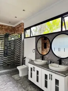 EastClaire Guesthouse - Komnader