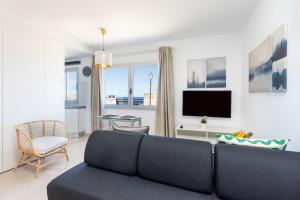 Home2Book Serene Bajamar Stay Natural Pool & Beach