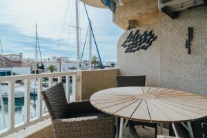 WELCS APARTAMENTO 208 EMP cerca de la playa