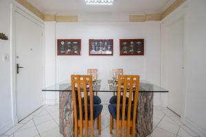 CLR23 -Calçadão, 1Dorm Climatizado, Wi-Fi, Garagem