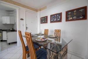 CLR23 -Calçadão, 1Dorm Climatizado, Wi-Fi, Garagem