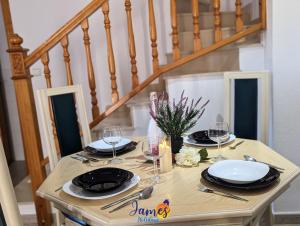 Traditional 3 Bed Quad House Playa Flamenca PF5