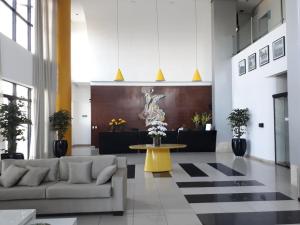 Lindo Apartamento Na Orla De Salvador