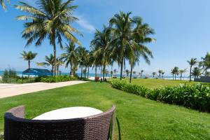 Airy 3 bedroom in the Ocean Villas Da Nang