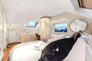 Warm & Cozy 2-Bed Flat-Perfect for Groups! - Kilburn