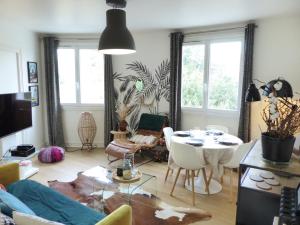 PROCE - Apt lumineux et cosy, vue parc de Procé