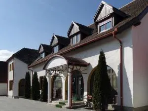 Prince Hotel - 普拉伊德