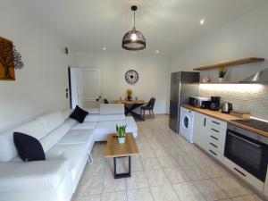 Marios Family House 1