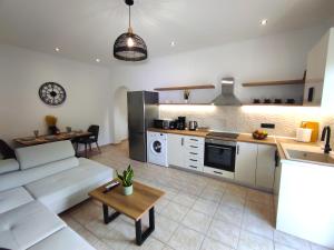 Marios Family House 1