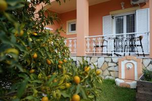 Marios Family House 1