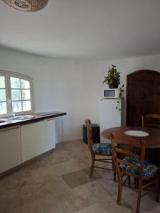 Maisons de vacances La Tour : Maison 1 Chambre
