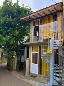 Beach House Mahamodara