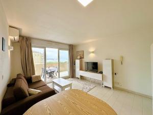 Appartement 1 chambre Vue mer piscine parking