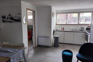 Nice little house for 6 people near the river Canche