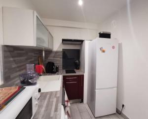 Appartements Cozy deux pieces, terrasse, en centre ville : photos des chambres