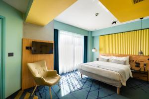 Superior Room with a King Bed room in ibis Styles Bucharest Erbas