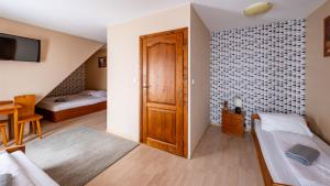 VacationClub - Szy&Mon Koniówka Pokoje Gościnne