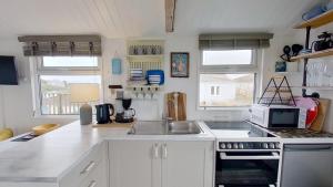 F17 Up-A-Bank, Riviere Towans