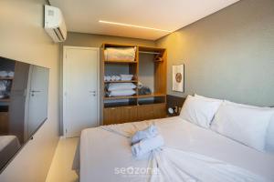 Apto Completo com Piscina a 200m da Praia SKC0414