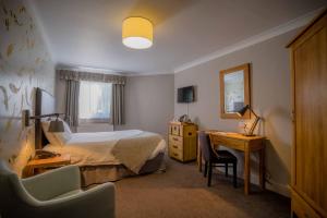 Double Room room in Stonehouse Court Hotel - A Bespoke Hotel
