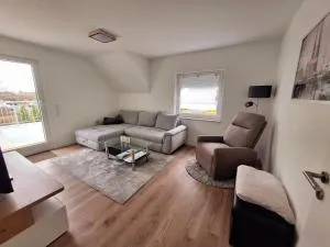 Eva's Home - Nähe Phantasialand, Therme Euskirchen, Eifel,sehr gute Bahnanbindung nach Köln - Weilerswist