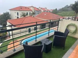 Freitas House - Relógio do Poiso