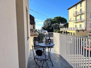 3 Bdr 100m from the Sea and Sea View and Terrace
