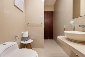 GRM302 Apt Moderno 2 DRM with KING Bed in Miraflores