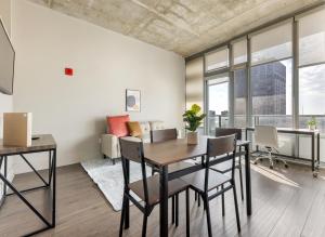 Towers 2103 I Luxury I Stunning Views!