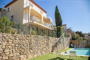 Villa Cannes Hills sea view pool 6 to 8 pers