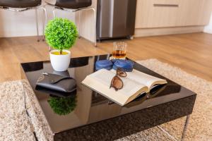 Mumbai Corner View Studio